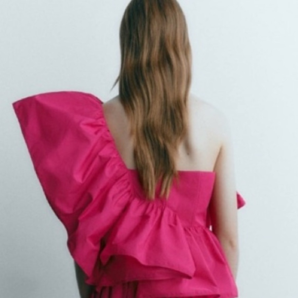 Zara Fuchsia Off-Shoulder Ruffle Blouse - Picture 5 of 15